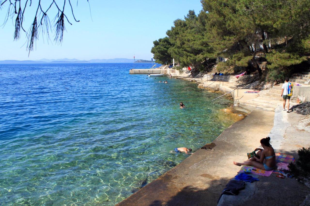 Apartments With A Parking Space Sali, Dugi Otok - 8154 Екстер'єр фото