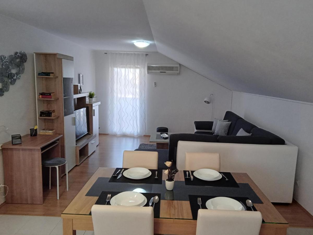 Apartments With A Parking Space Sali, Dugi Otok - 8154 Екстер'єр фото