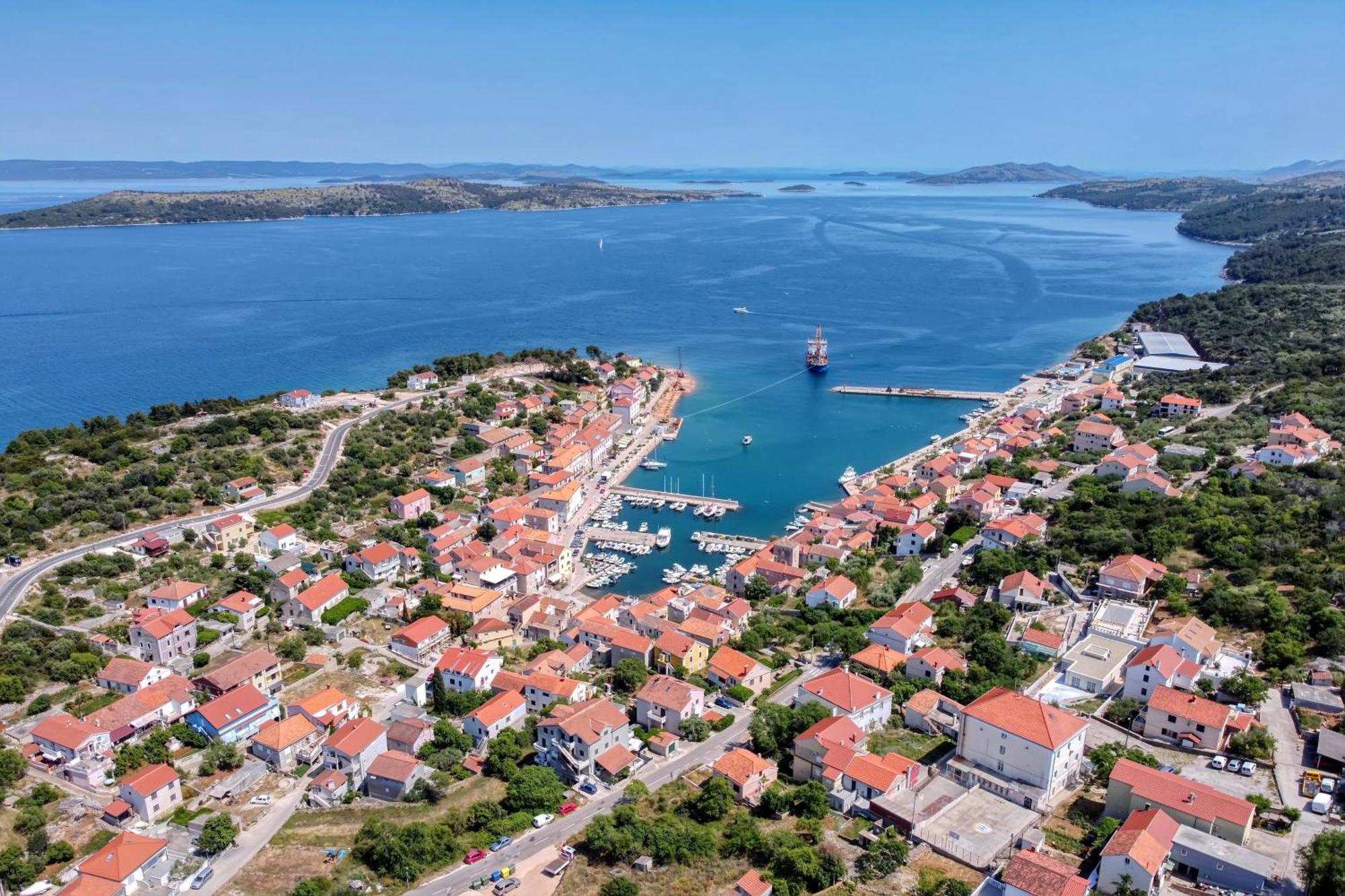 Apartments With A Parking Space Sali, Dugi Otok - 8154 Екстер'єр фото